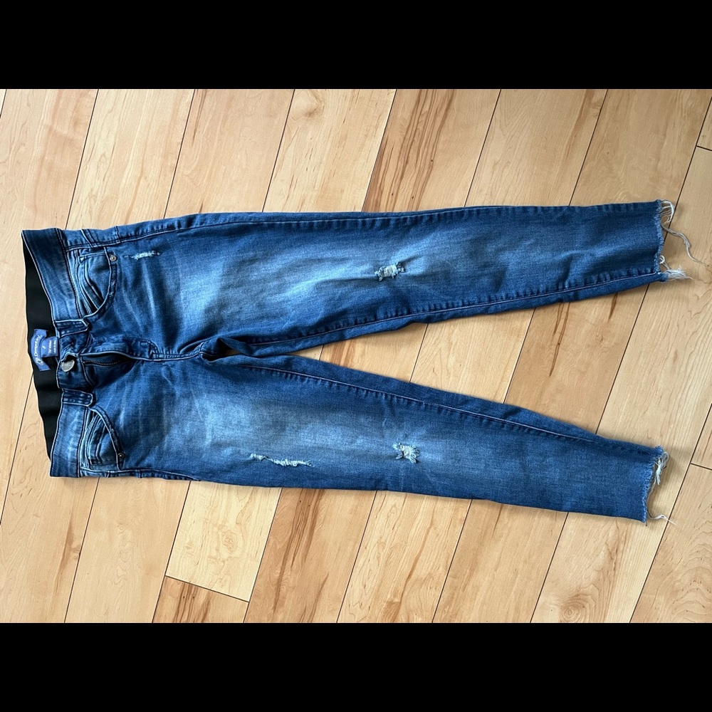Democracy “Ab” Solution Jeans , size 8